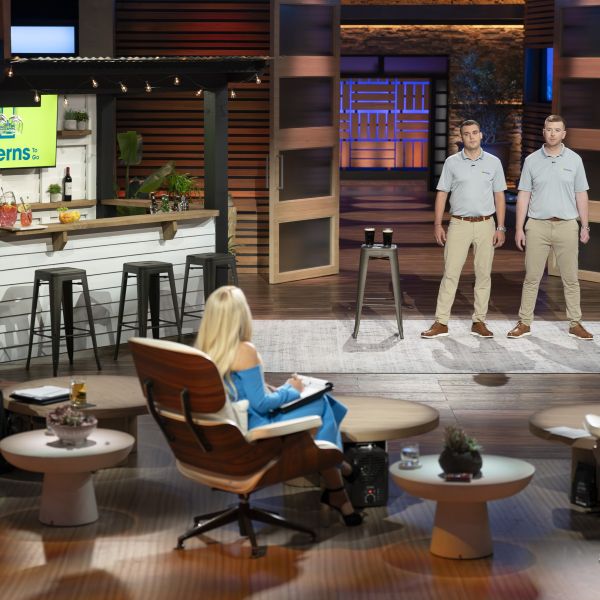 Taverns To Go Entreprenerus on set of Shark Tank